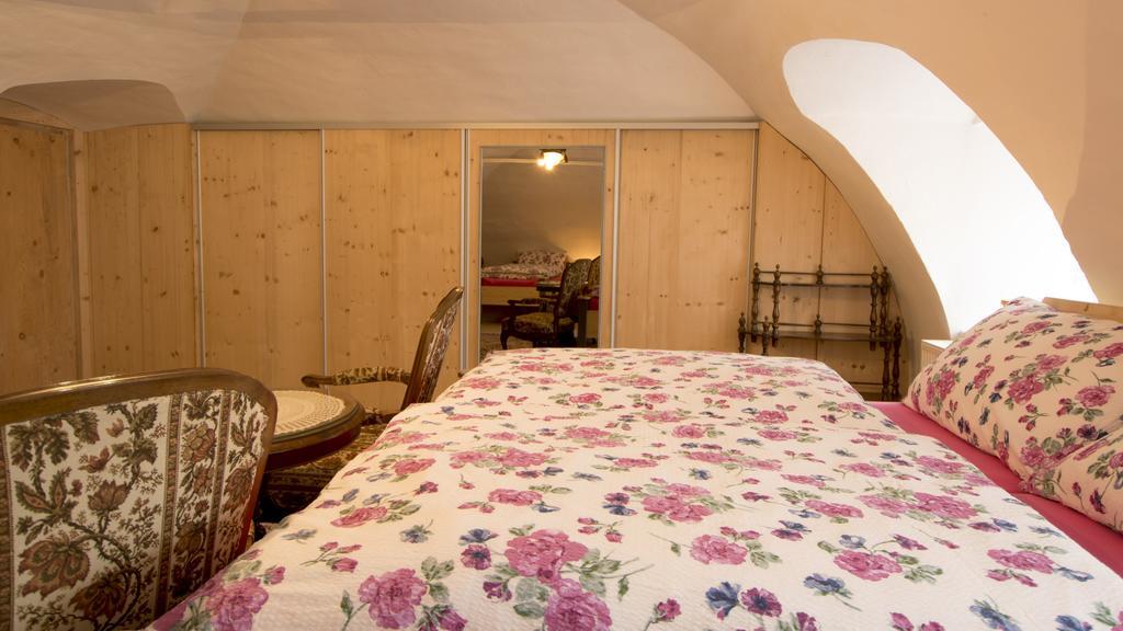 Zemianska Kuria Vachtar Hotel Kralova Lehota Værelse billede
